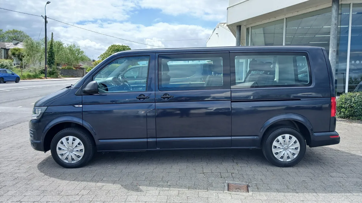 2019 VW SHUTTLE 9 SEAT PRIVATE OWNED, VW HISTORY - Image 2
