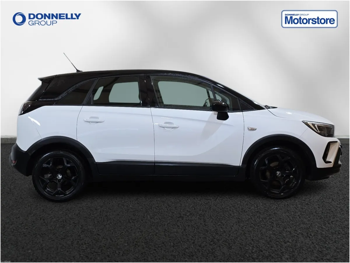 Vauxhall Crossland Hatchback GS - Image 3