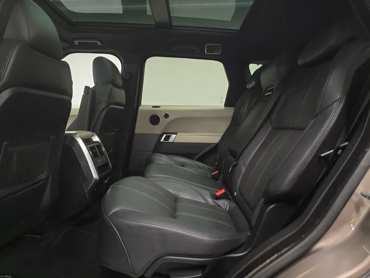 Land Rover Range Rover Sport Diesel Estate HSE Dyn - Image 4