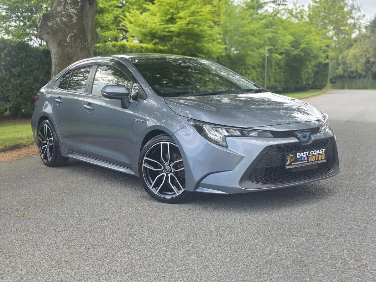 2019 Toyota Corolla 1.8 Petrol Hybrid Auto Luna Sp - Image 4
