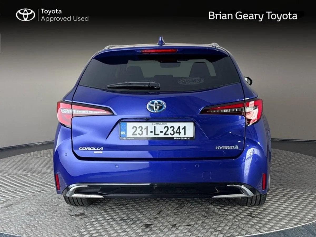 Toyota Corolla HYBRID SOL T/S - Image 4