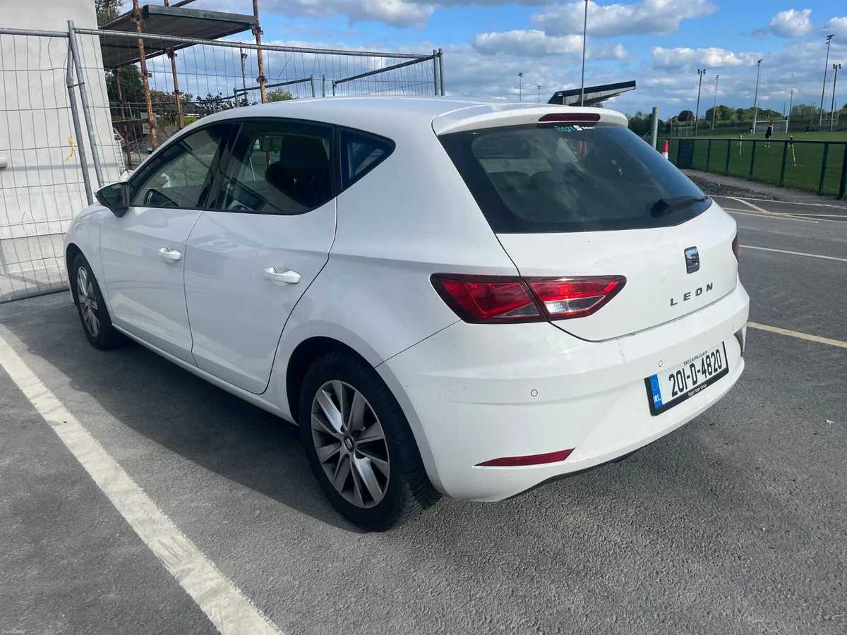 SEAT Leon 2020**1ltr petrol** - Image 2