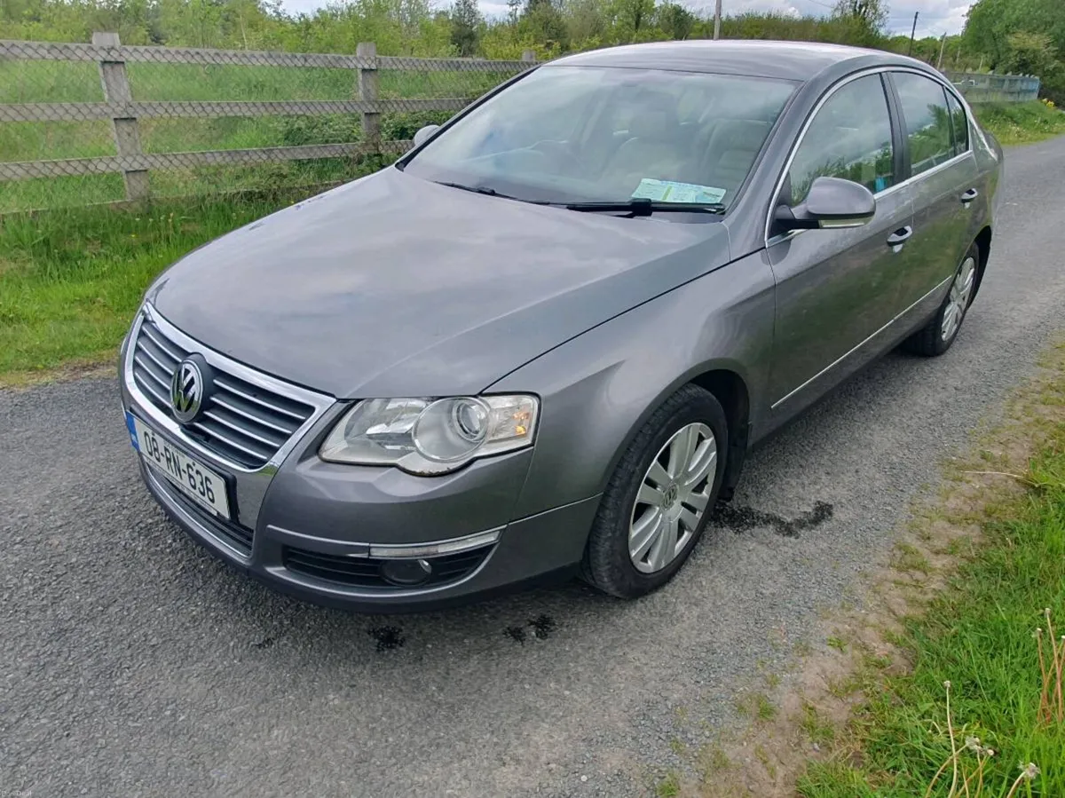 VW Passat - Image 4