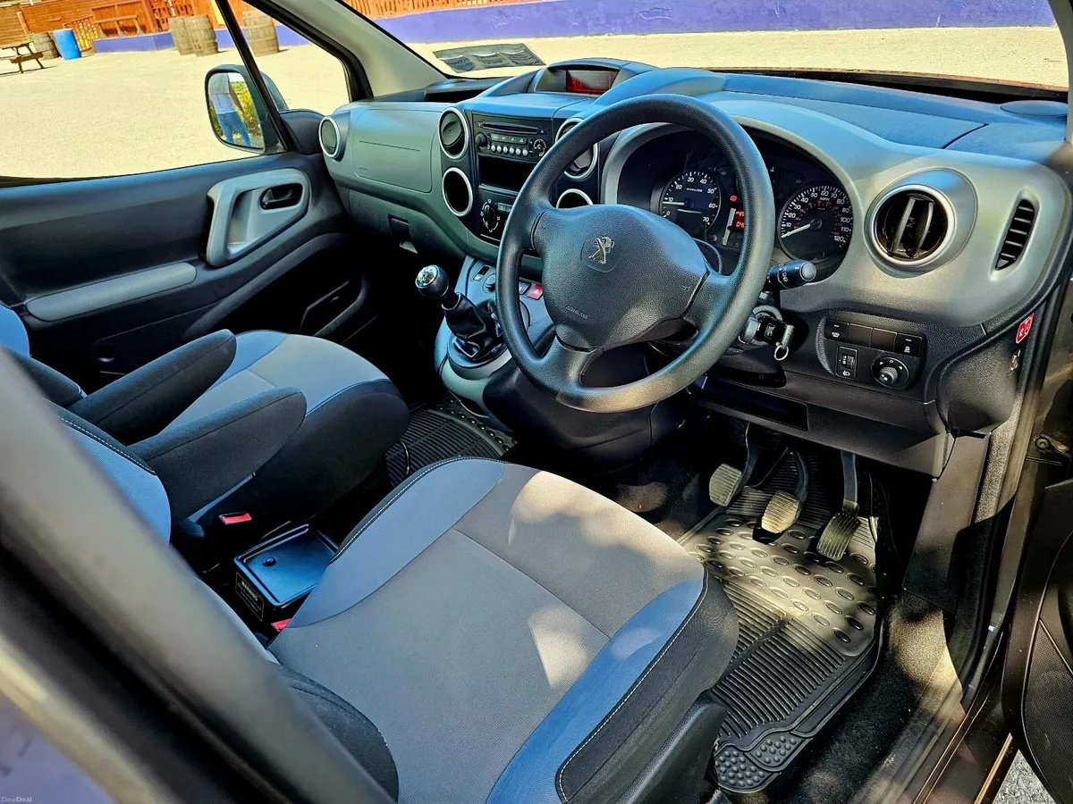 PEUGEOT PARTNER 1.6 TEPEE HORIZON  2016 WHEELCHAIR - Image 2