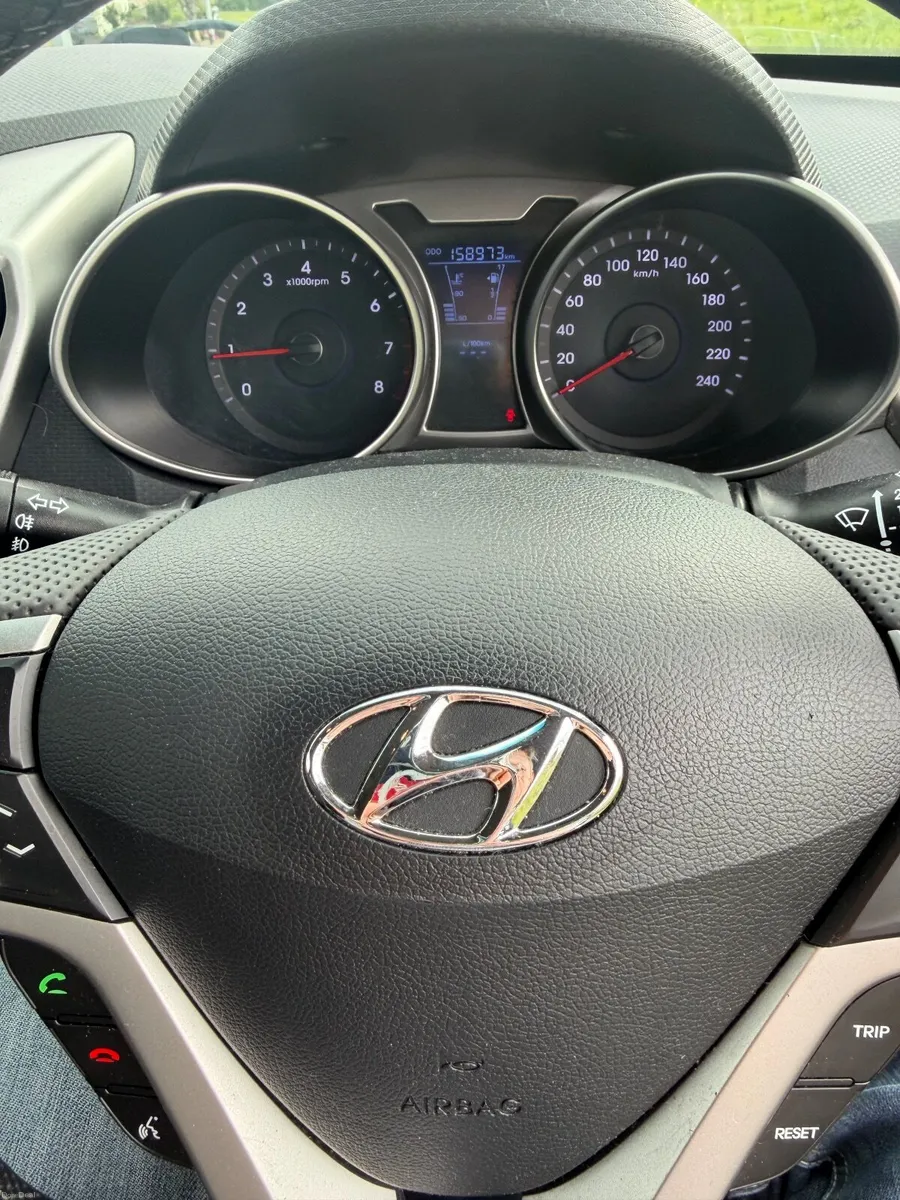 Hyundai Veloster 2013 - Image 4