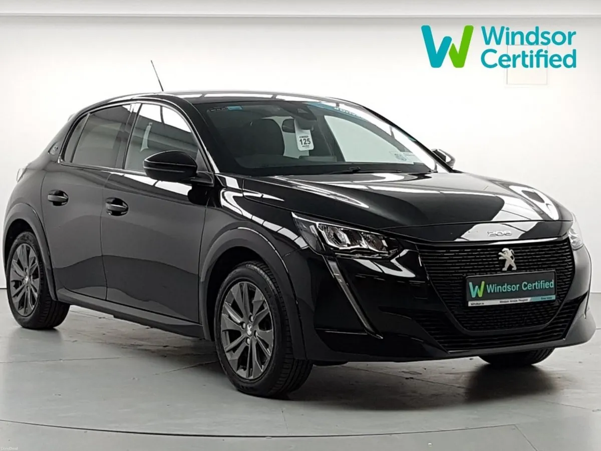 Peugeot 208 Electric 136bhp (50 kWh) Allure Pack - Image 1