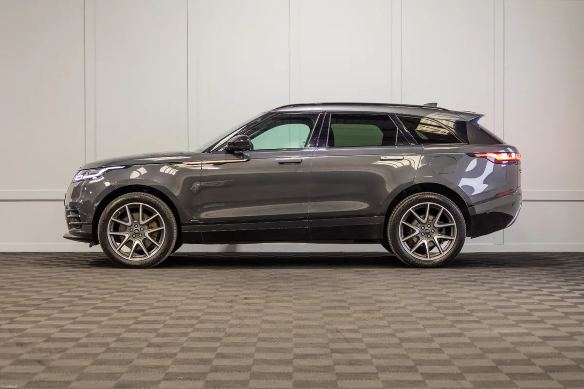 2021 Range Rover Velar R-Dynamic SE - Image 3