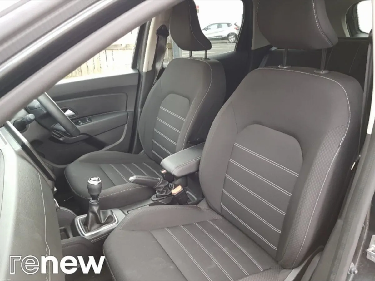 Dacia Duster 1.5 Blue dCi 115 Dfull Comfort ** LOW - Image 5