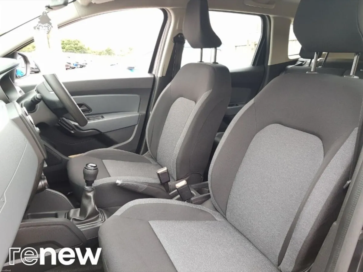 Dacia Duster 1.5 Blue dCi 115 D Essential ** 1 OWN - Image 5