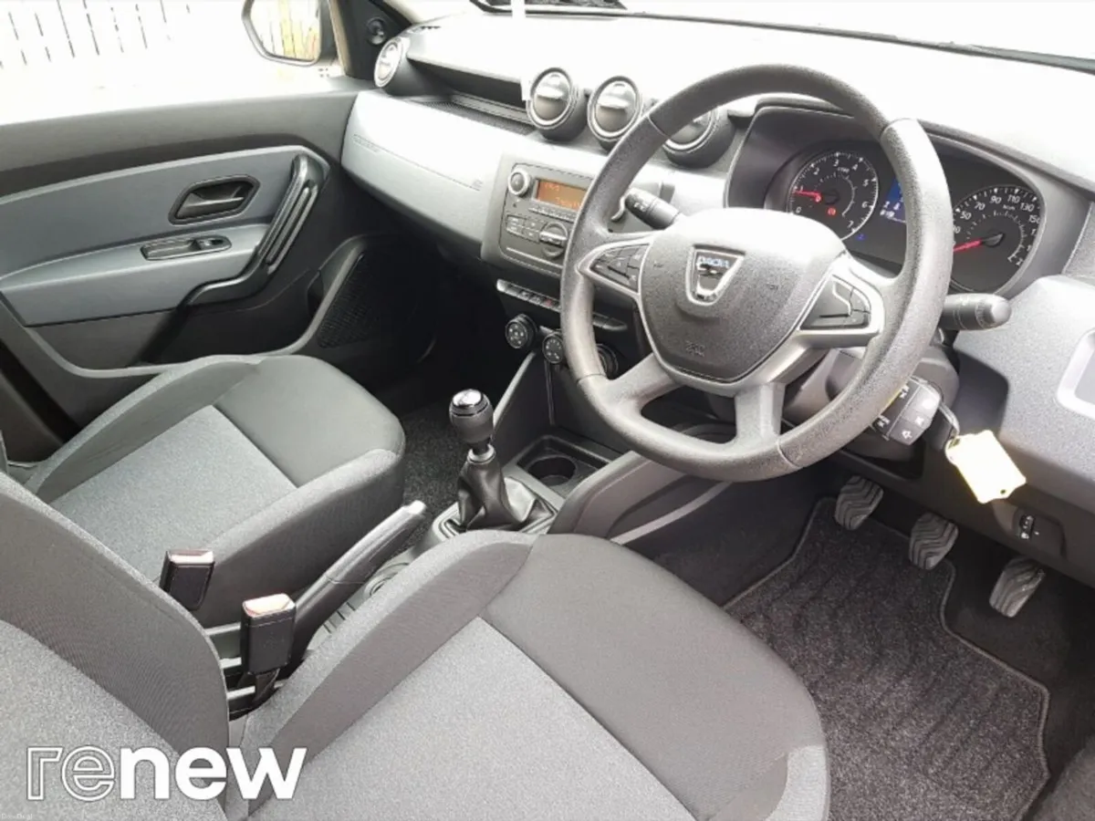 Dacia Duster 1.5 Blue dCi 115 D Essential ** 1 OWN - Image 6
