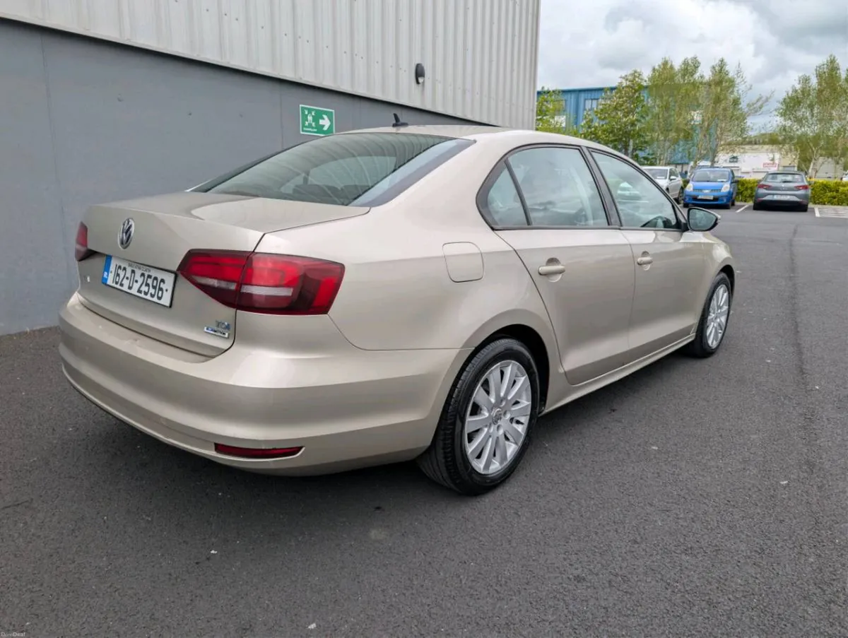 Volkswagen jetta 2016 2L diesel - Image 3