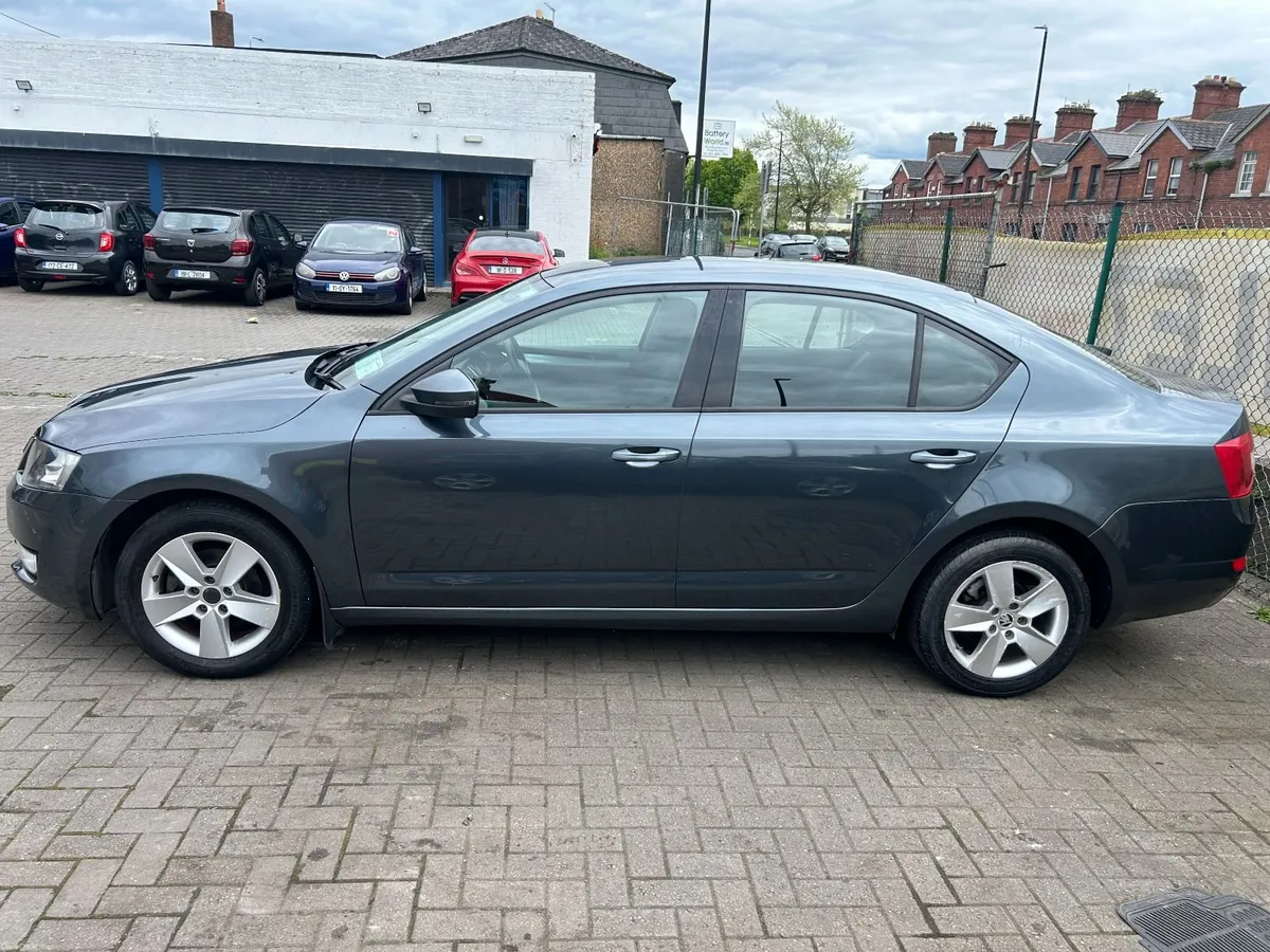Skoda Octavia 2017 1.6D NCT02/27 - Image 3