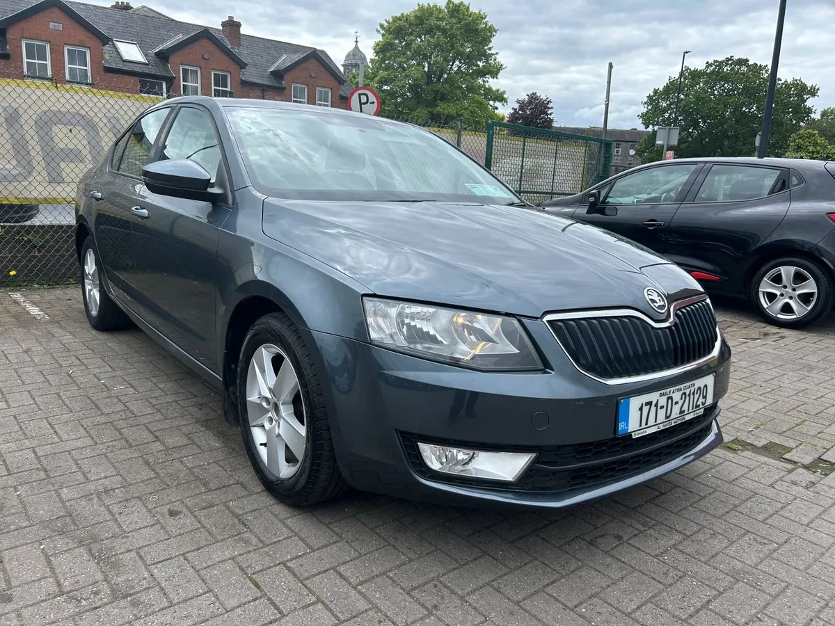 Skoda Octavia 2017 1.6D NCT06/28 - Image 4