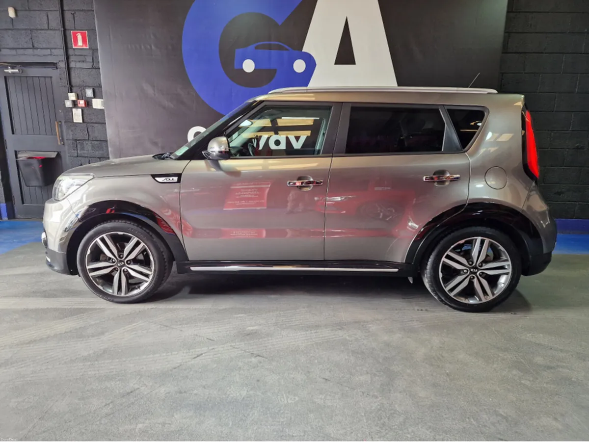 Kia Soul 1.6 CRDI **FULL LEATHER-REAR CAMERA.-- - Image 5