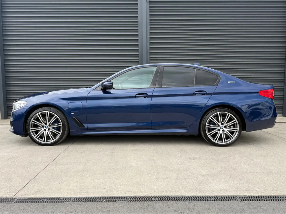 BMW 5-Series 530E PETROL PLUG-IN-HYBRID  G30 M=SPO - Image 4