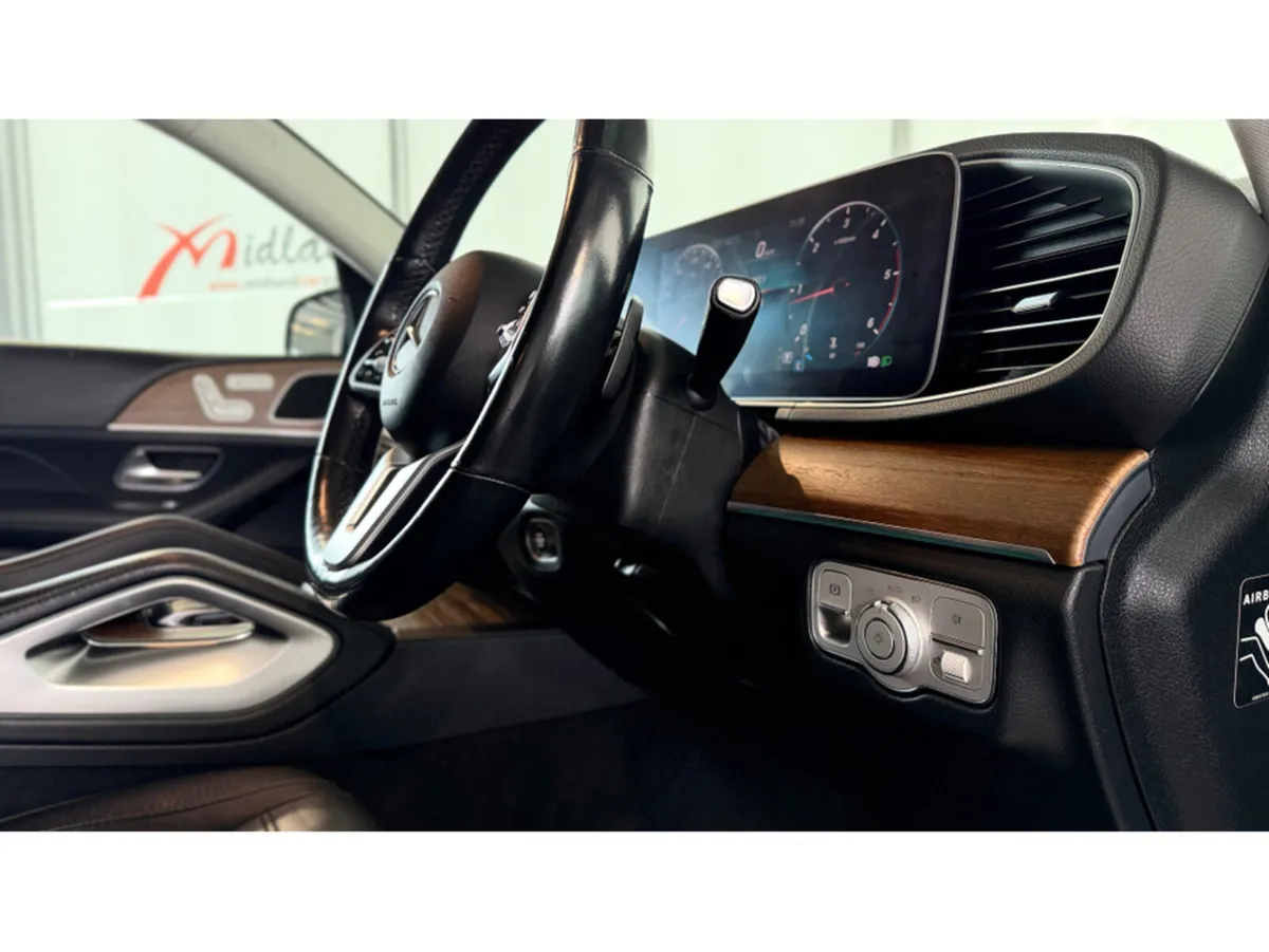Mercedes-Benz GLE 300 D 4MATIC - Image 4