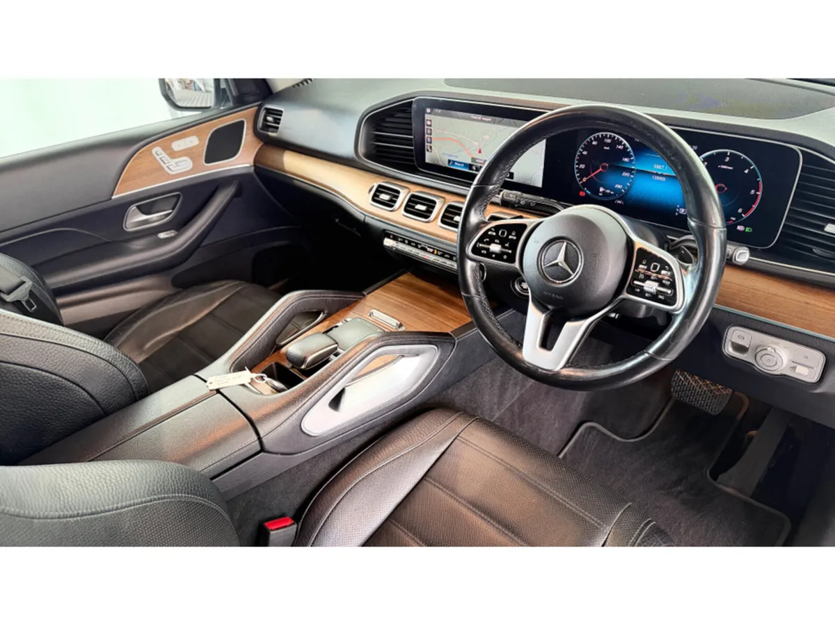 Mercedes-Benz GLE 300 D 4MATIC - Image 3