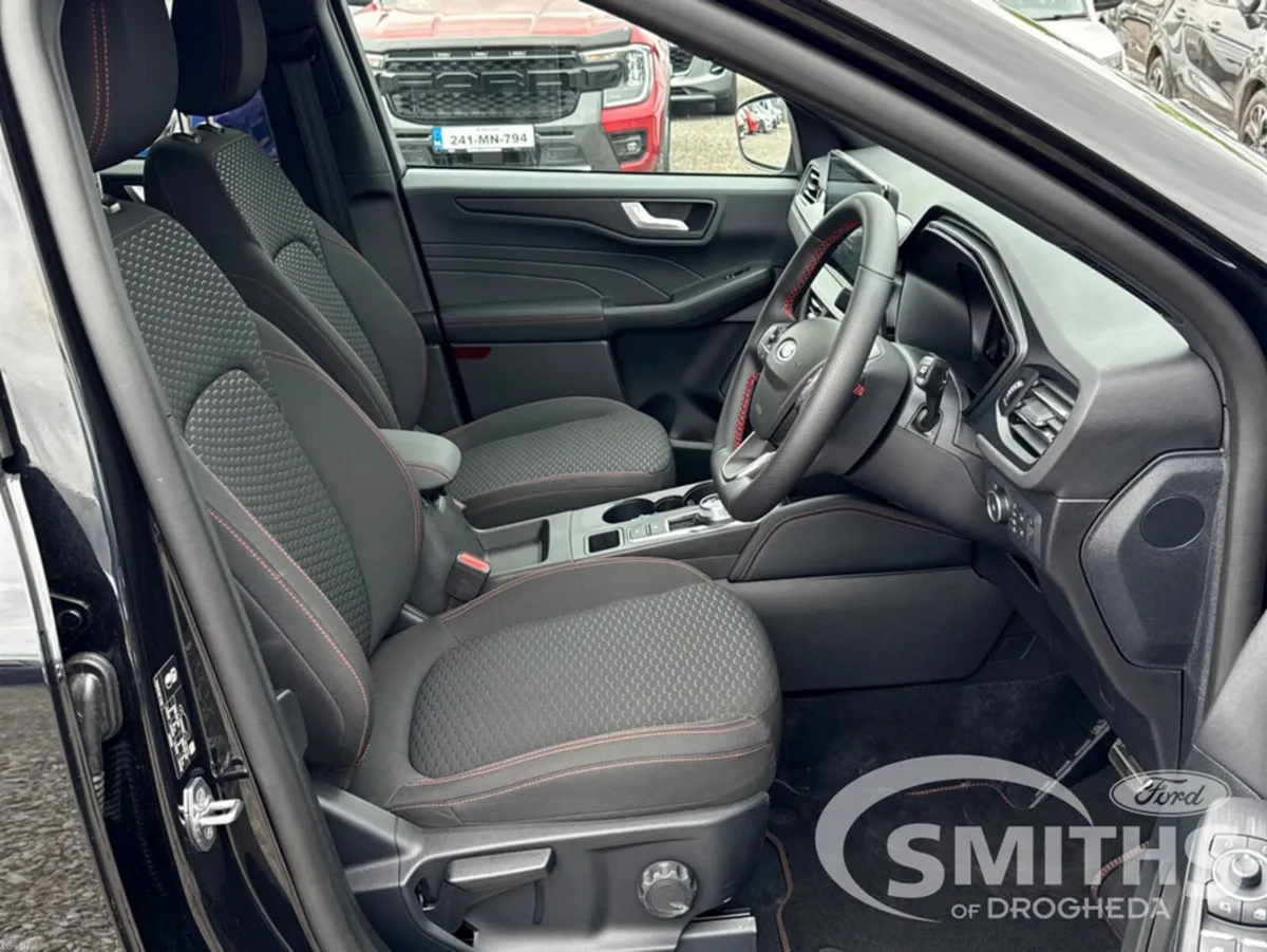 Ford Kuga ST-LINE PHEV 2.5 225PS - Image 3