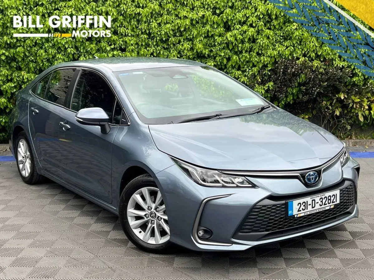 Toyota Corolla LUNA 1.8 HYBRID // SERVICE HISTORY - Image 1