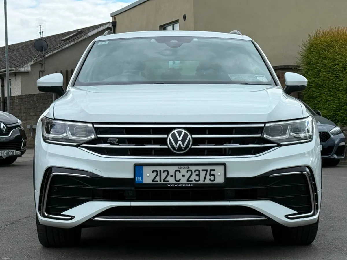 Volkswagen Tiguan R-LINE 2.0TDI DSG AUTO *HIGH SPE - Image 2