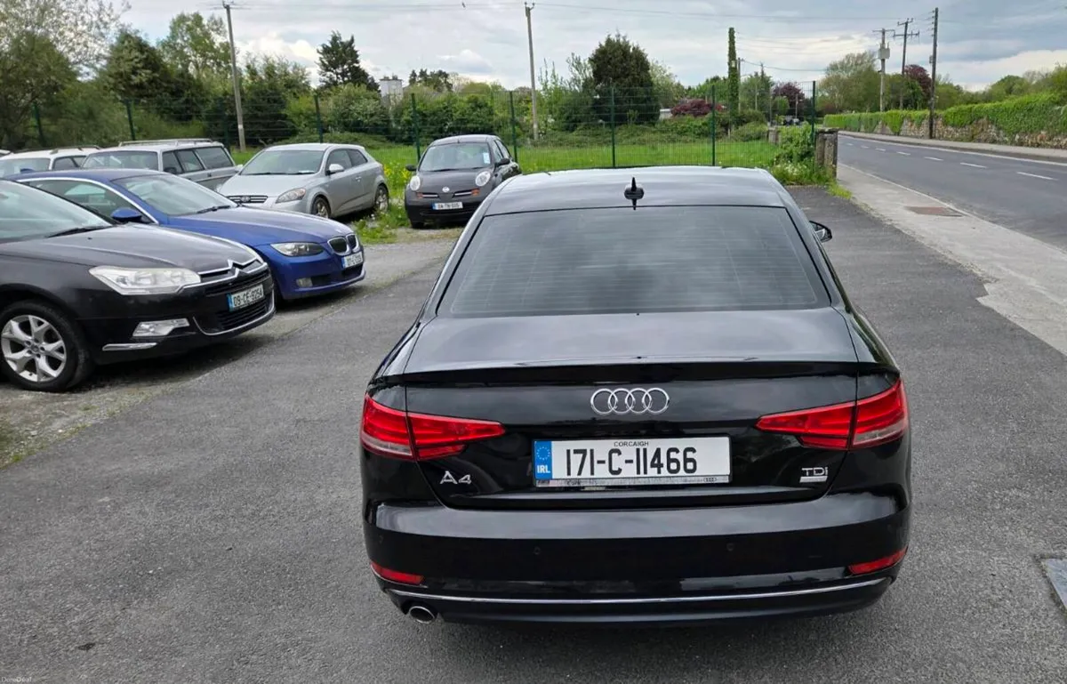 2017 Audi A4 - Image 4