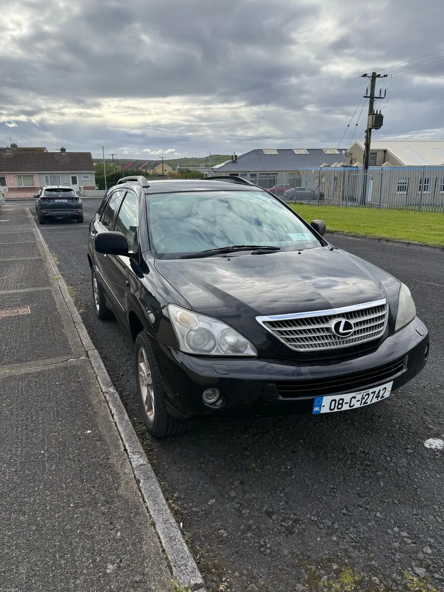 Lexus RX400h - Image 1