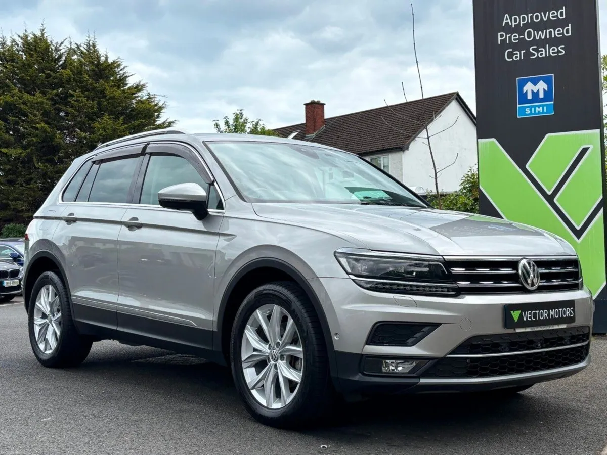 Volkswagen Tiguan HIGHLINE BLACK/BROWN LEATHER 4MO - Image 1