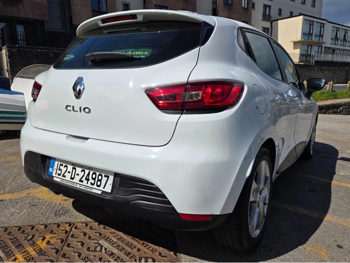 Renault Clio 1.2 PLAY 16V 75BHP 5DR - Image 4