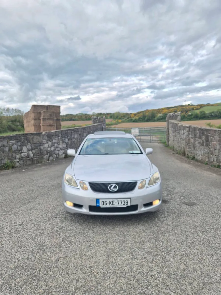lexus GS300 - Image 2