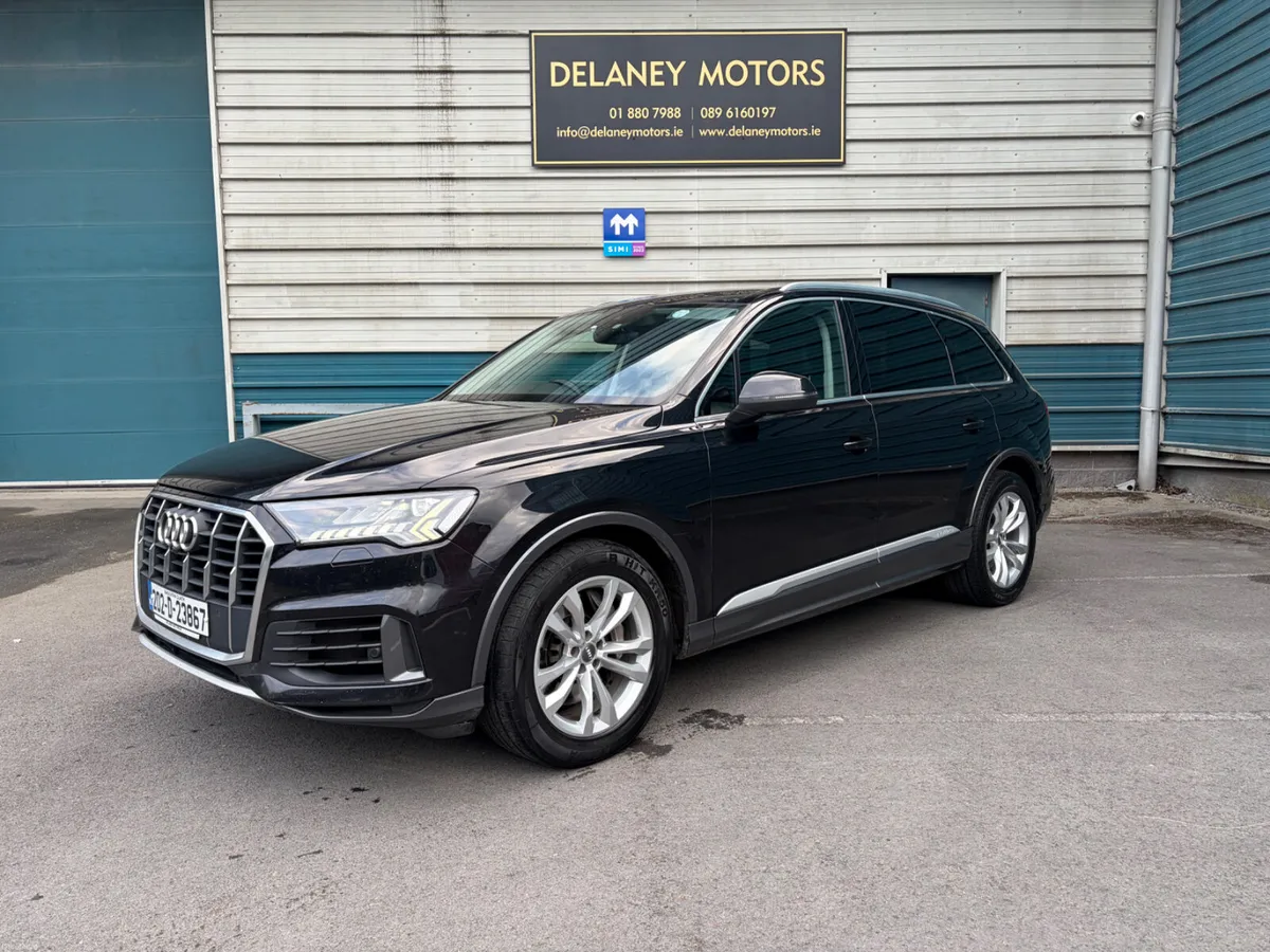 202 Audi Q7 N1 2 Seat Commercial Van - Image 1