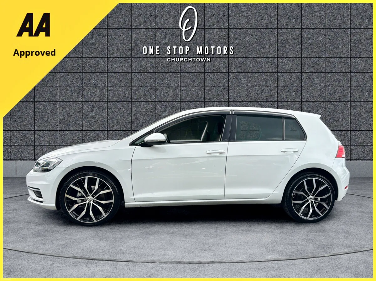 2019 VW Golf 1.2TSI AUTO MK7.5 *DIGI DASH* AS NEW - Image 5