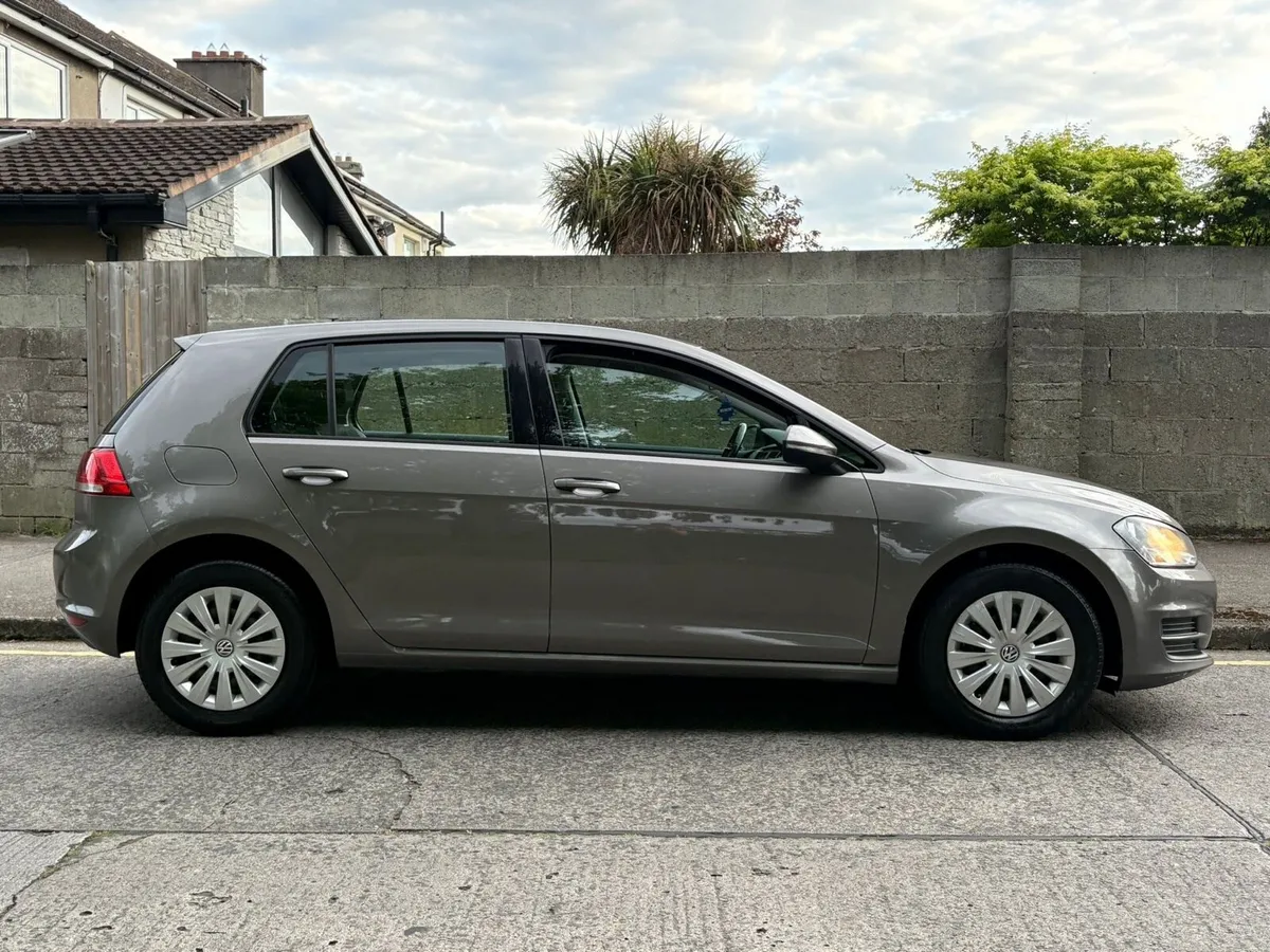 2015 VW Golf 1.2 Petrol Manual ** LOW KLMS** - Image 2