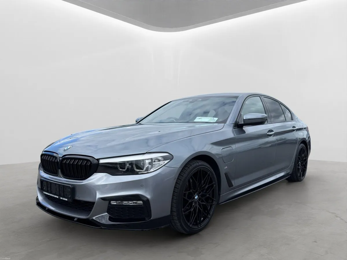 BMW 530E M Sport Performance - Harman Kardon -172D - Image 4
