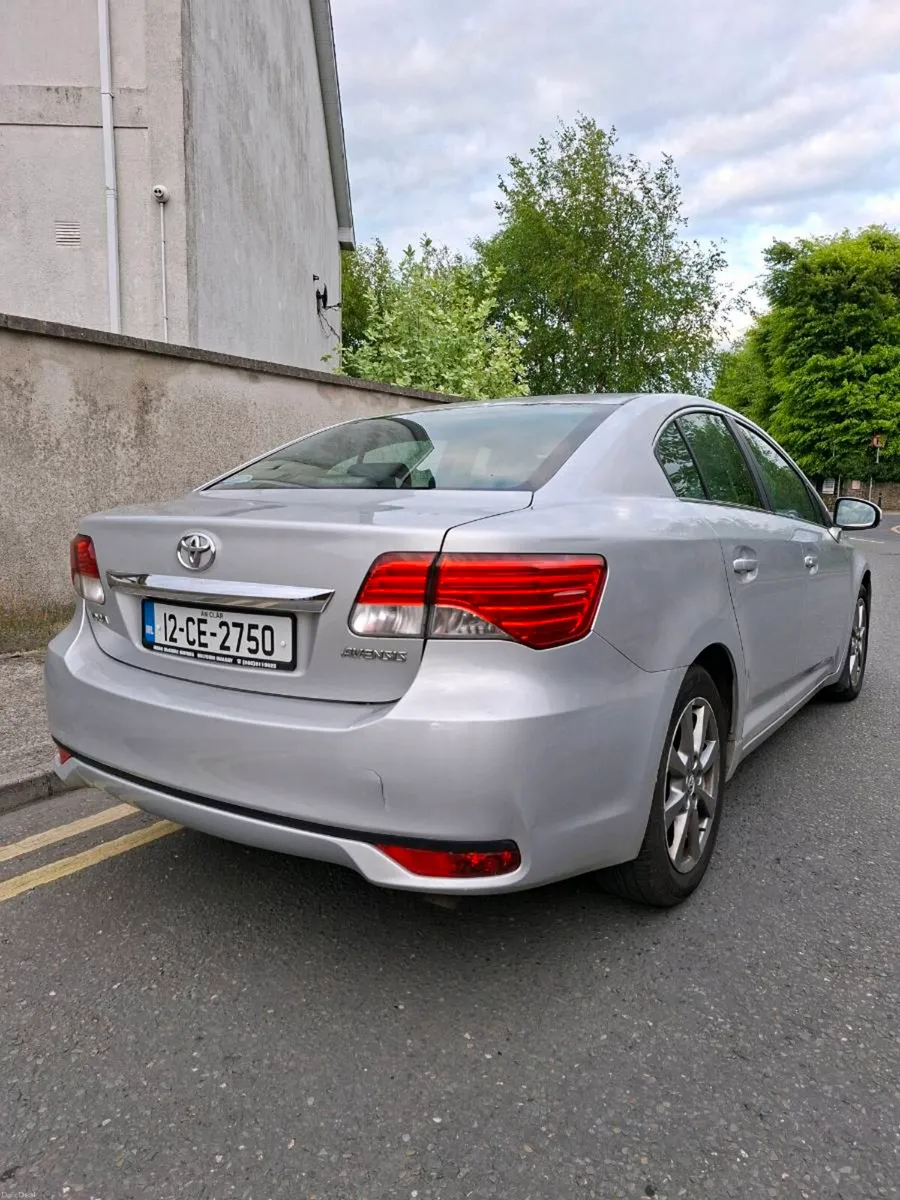 TOYOTA AVENSIS 2012 LOW MILES - Image 4