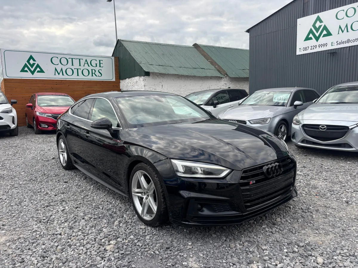 Audi A5 - Image 1