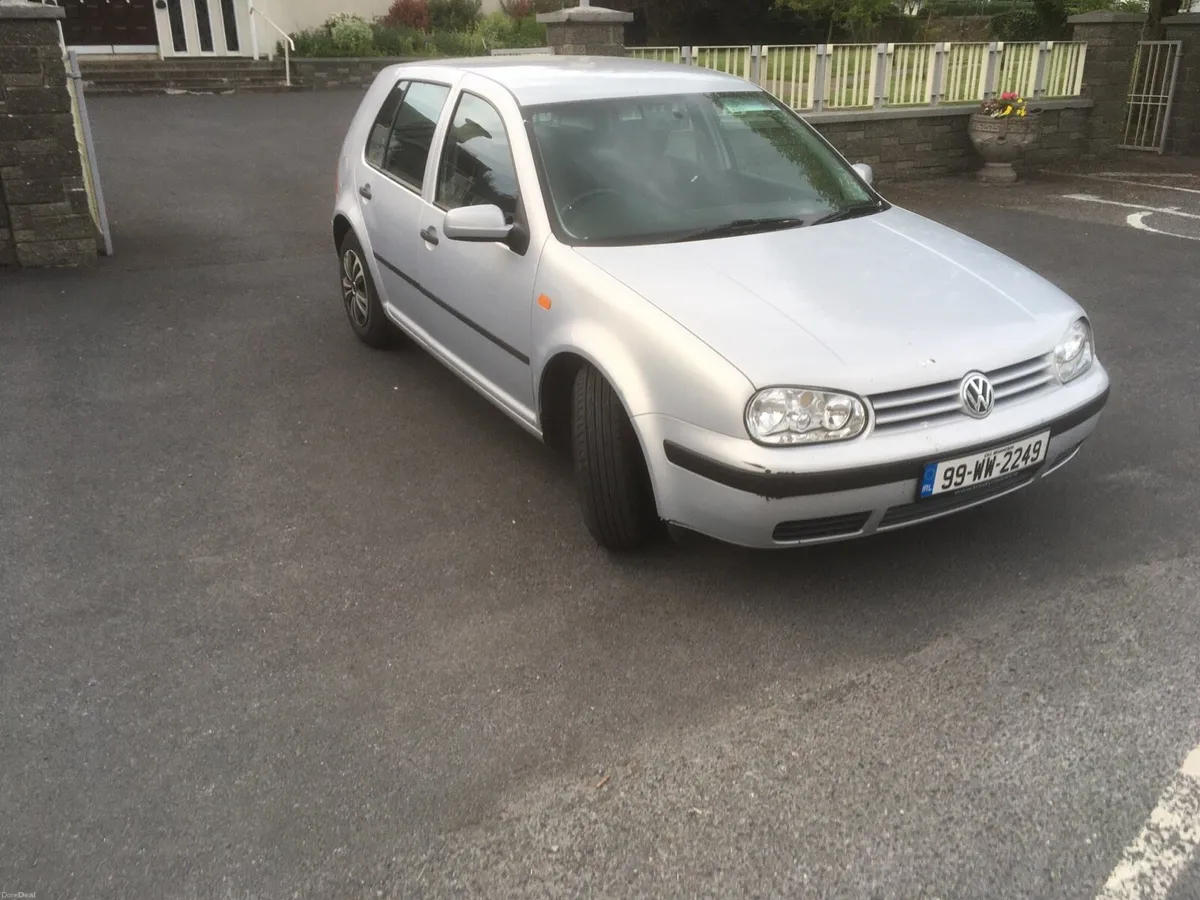 Volkswagen Golf 1.6ltr - Image 1