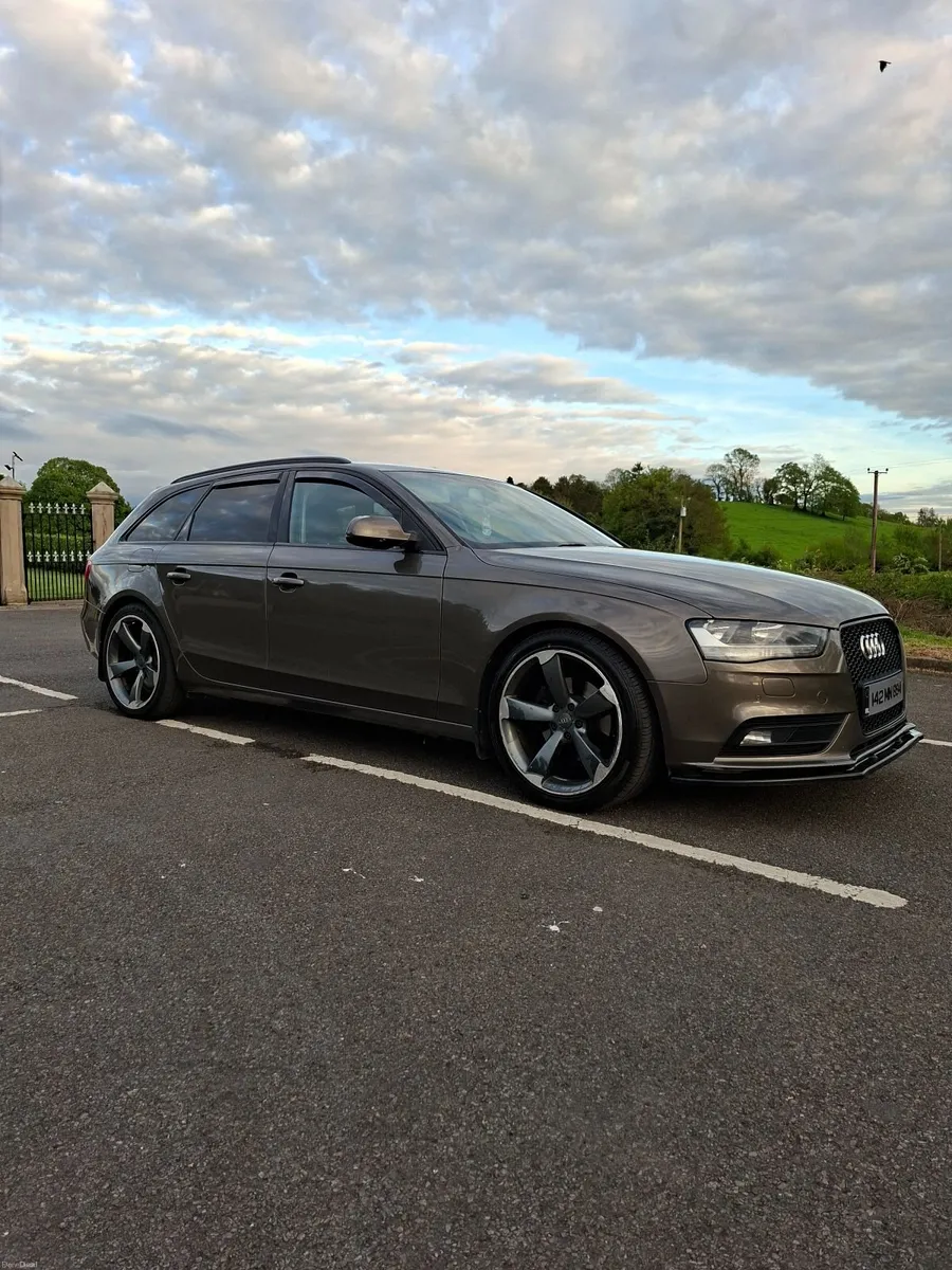 Audi A4 2014 - Image 1