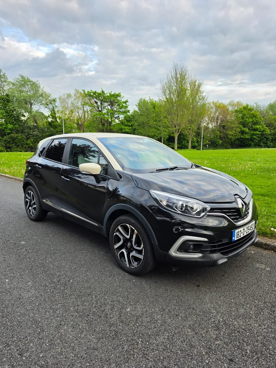 Renault Captur - Image 1