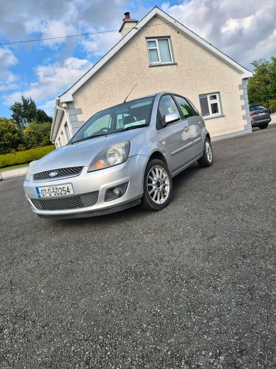 Ford fiesta - Image 3