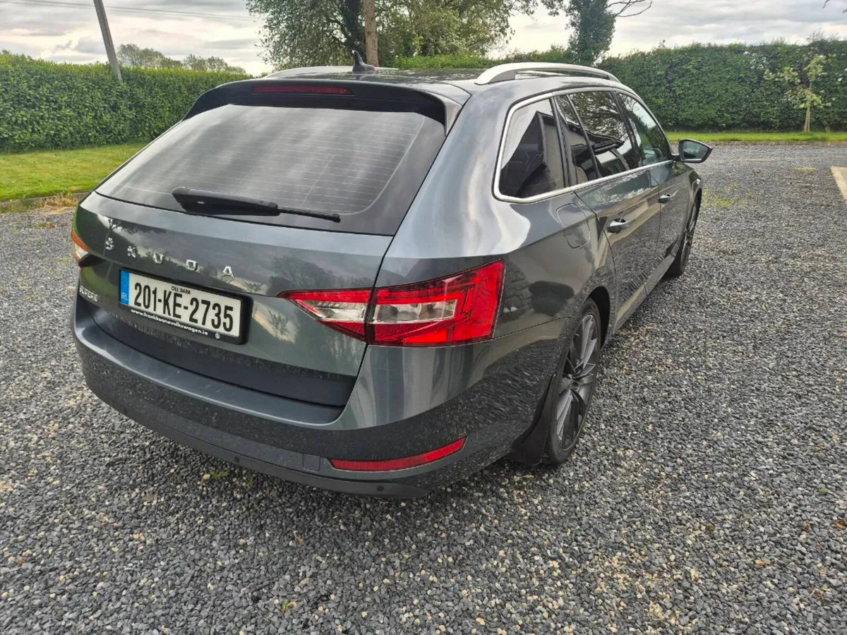 Skoda Superb 1.6 Diesel Style DSG - Image 4