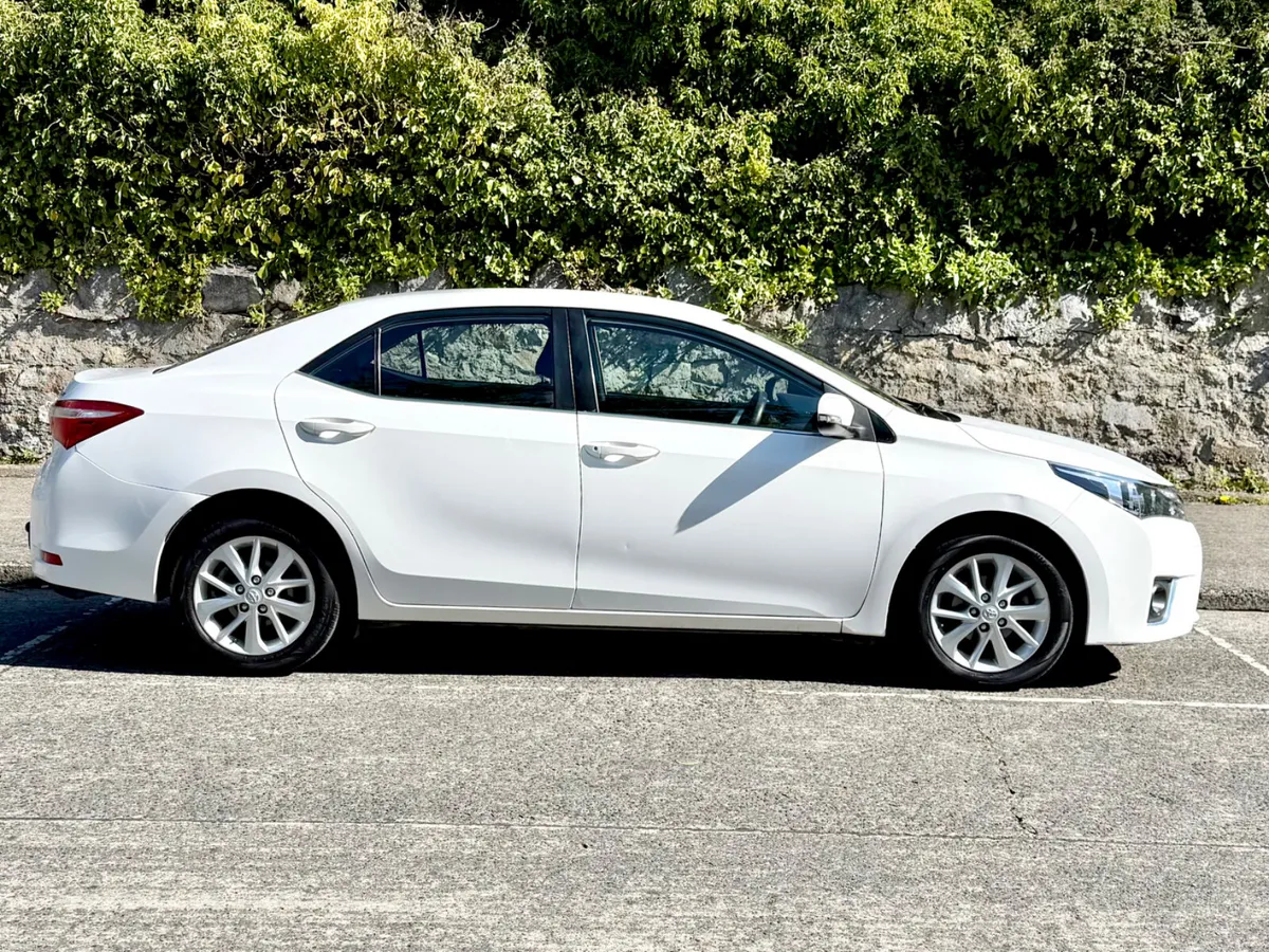Toyota Corolla 2016!!!! 1.6 PETROL AUTO!!!! - Image 4