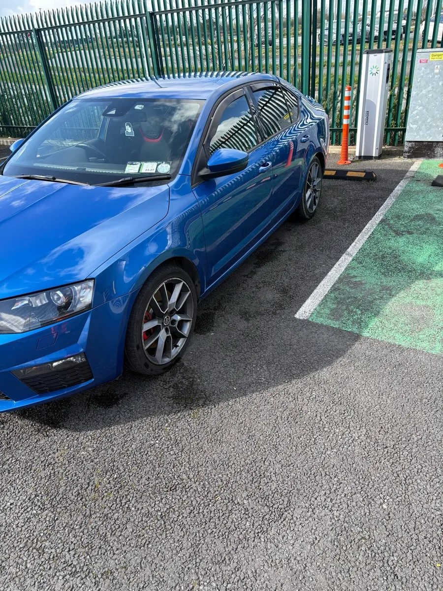 Skoda Octavia VRS - Image 2