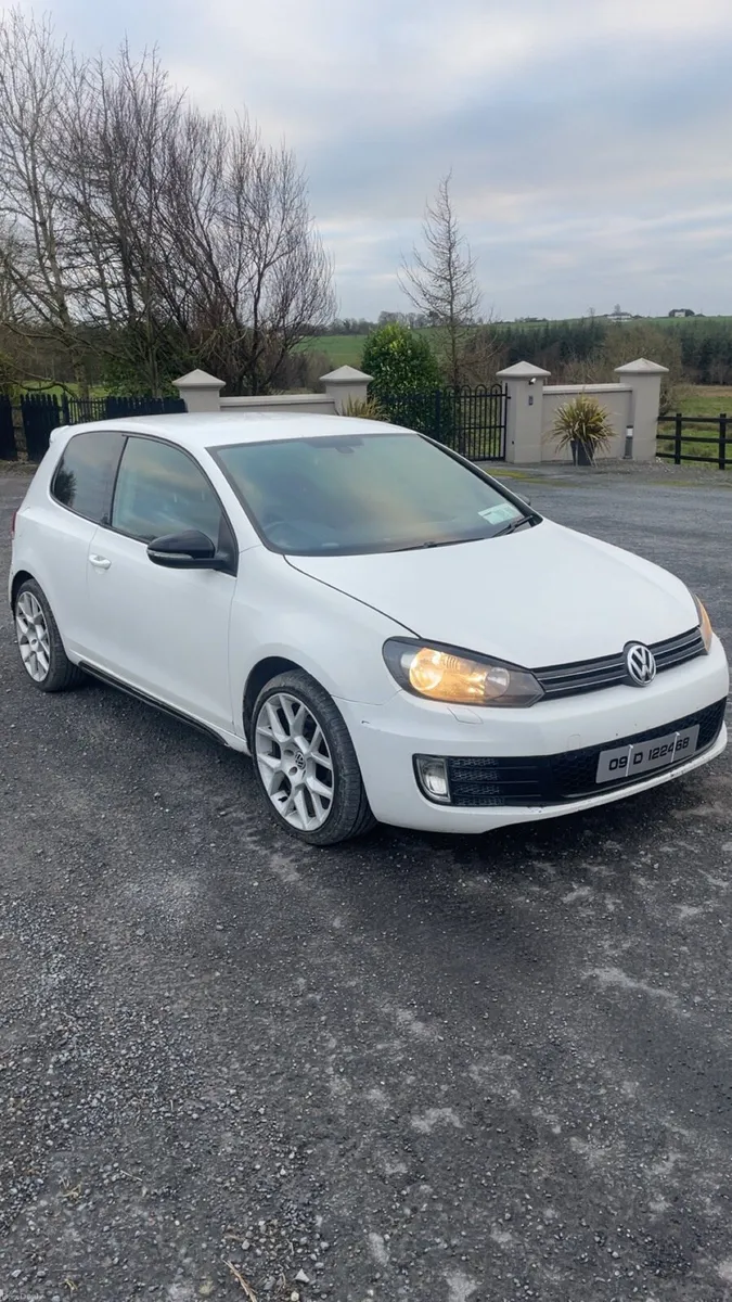 Vw Golf - Image 1