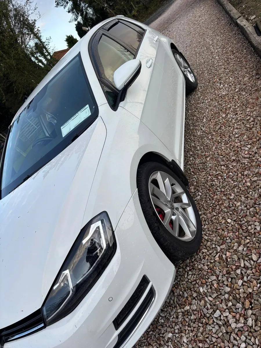 Volkswagen Golf - Image 3
