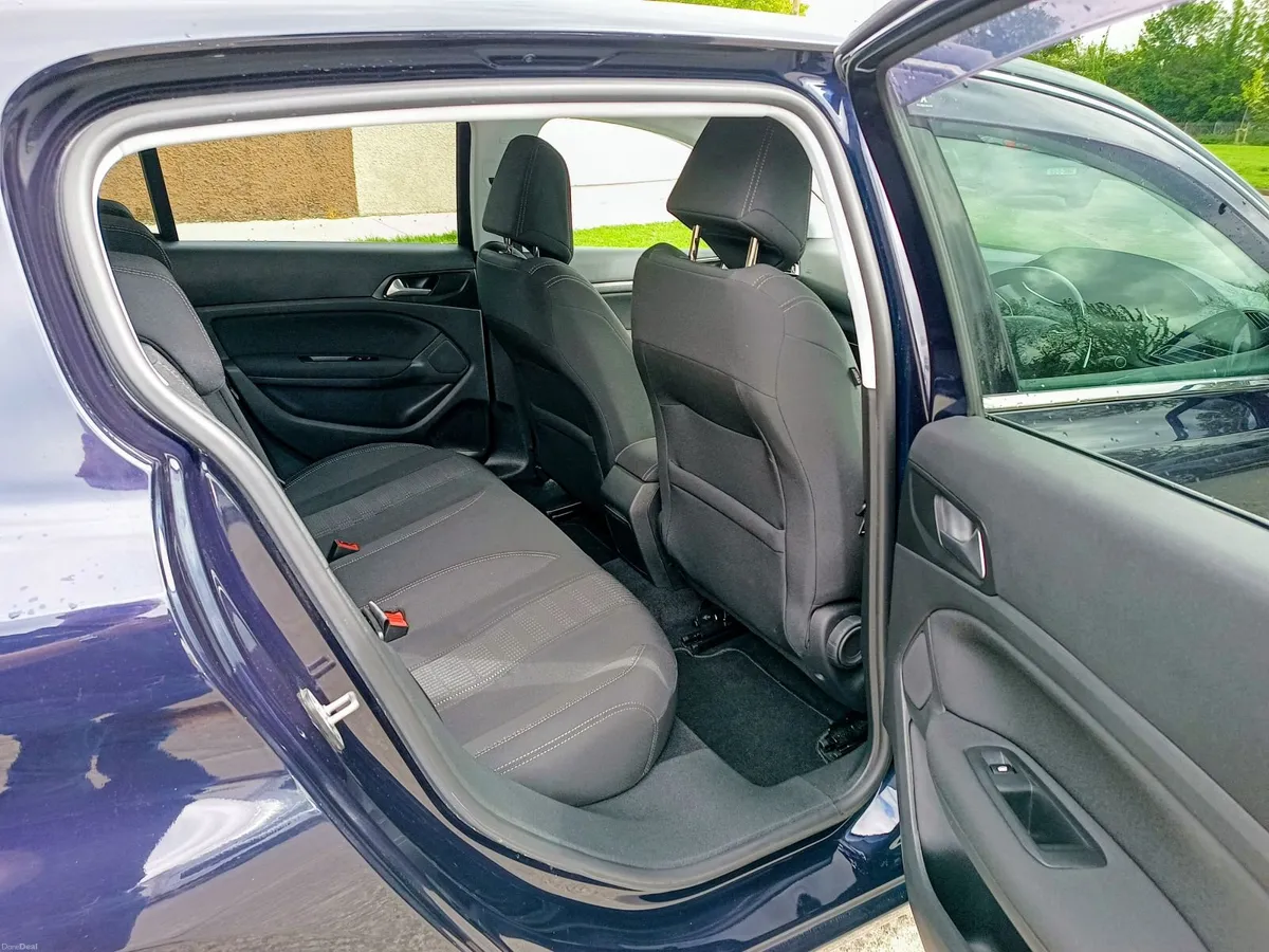 Peugeot 308 1.6 diesel Bluehdi Auto - Image 4