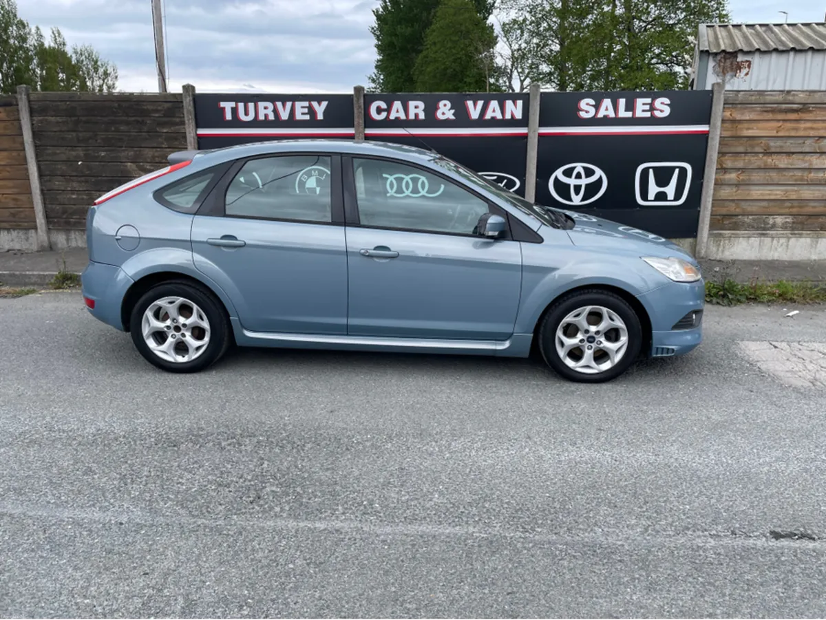 Ford Focus 1.6 TDCI ECONETIC 109BHP 5DR - Image 3