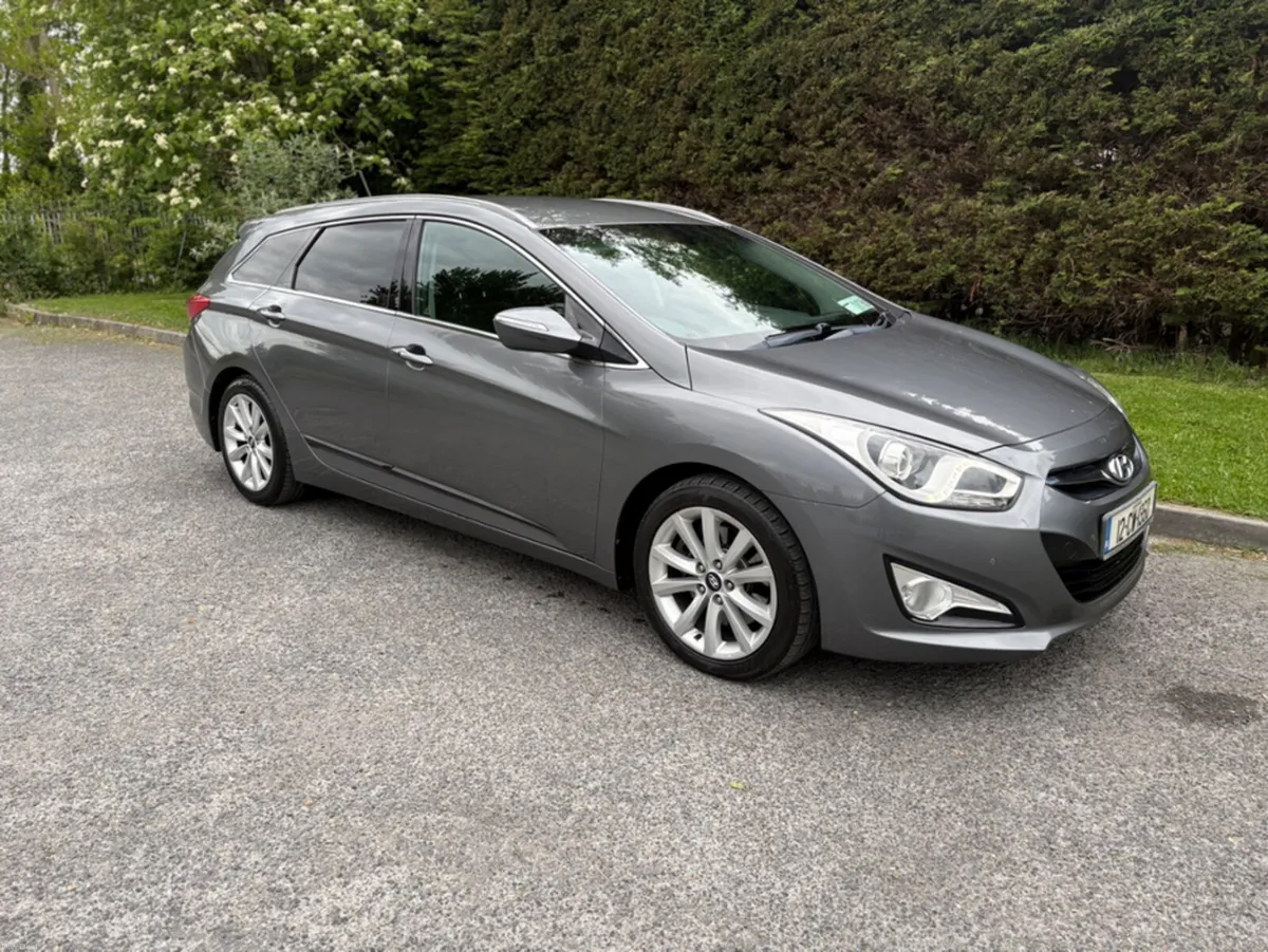 Hyundai i40 1.7 CRDI STYLE 136PS 5DR - Image 1