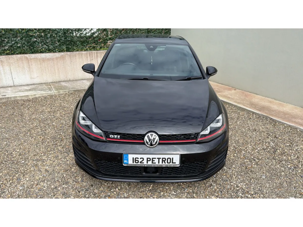 Volkswagen Golf 2.0 GTI DSG - Image 5