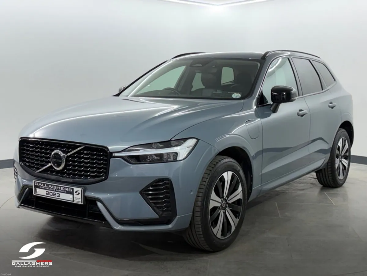 Volvo XC60 (232) T6 PHEV PLUS DARK AWD HIGH SPEC - Image 2