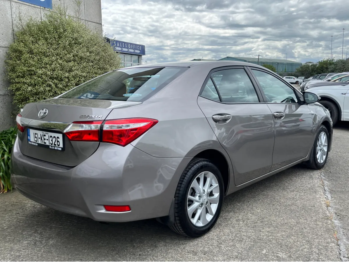 Toyota Corolla AURA 1.4 D4D DIESEL - Image 4